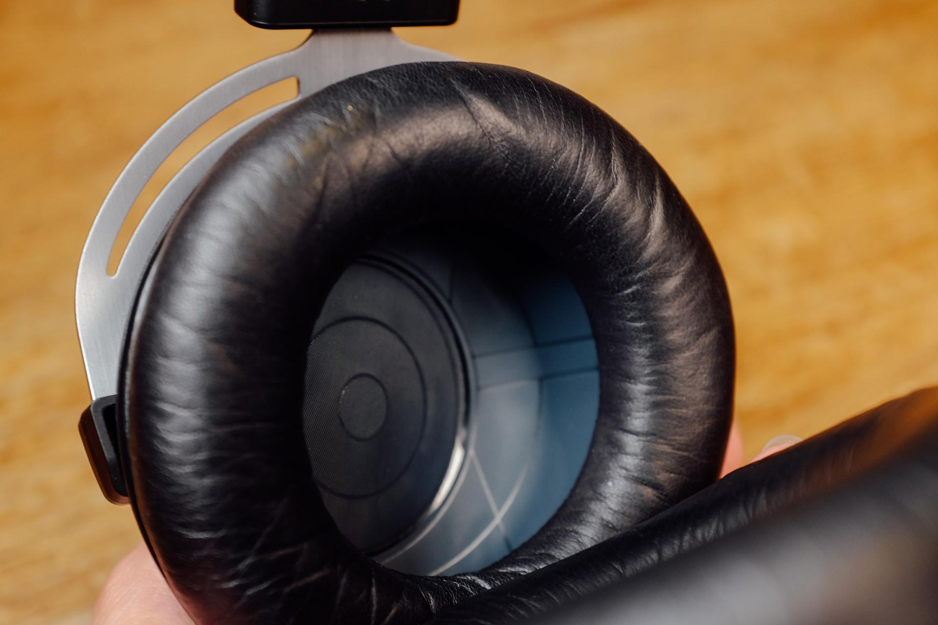 凉凉艾利和akt5p头戴耳机测评外观篇