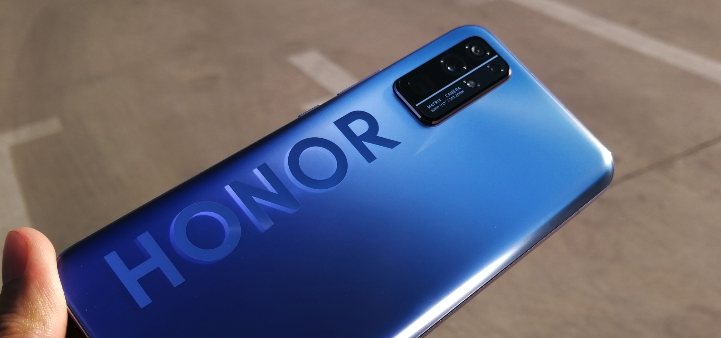 仅2290荣耀30开启真香模式华为市场份额零忍让