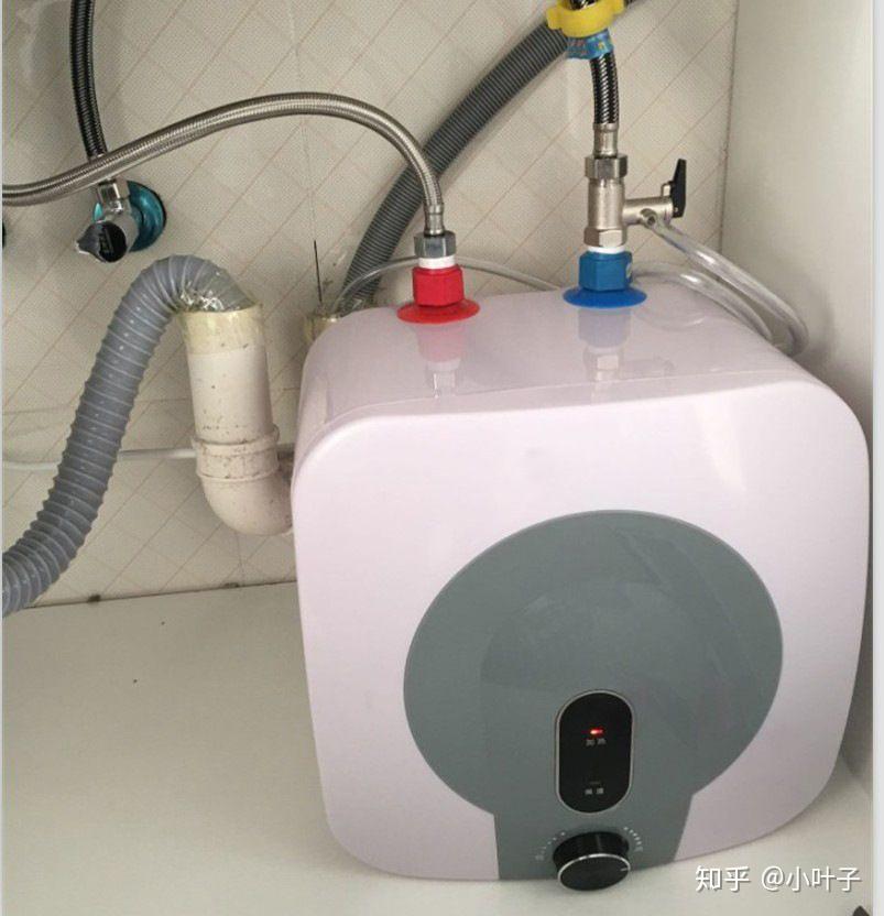 有没有装在热水管上的小厨宝或者厨宝的进水端能不能接热水管