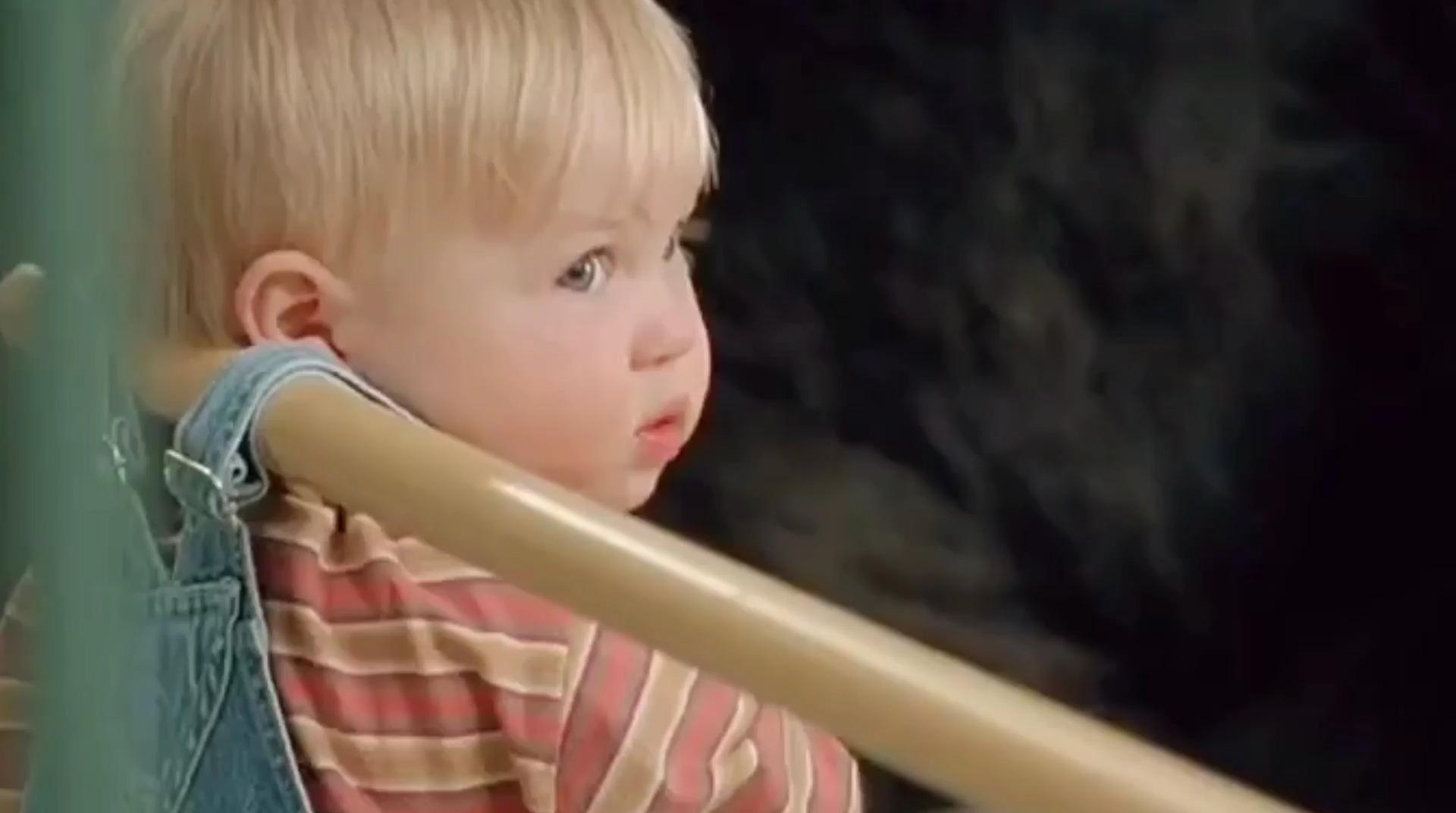 原本是个天使却被逼成恶魔站起来时你来跪的机会都没有