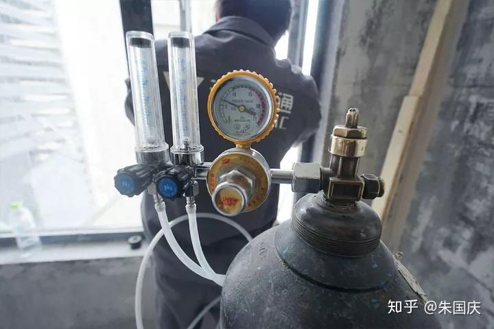 聊聊中央空调安装氮气保护焊