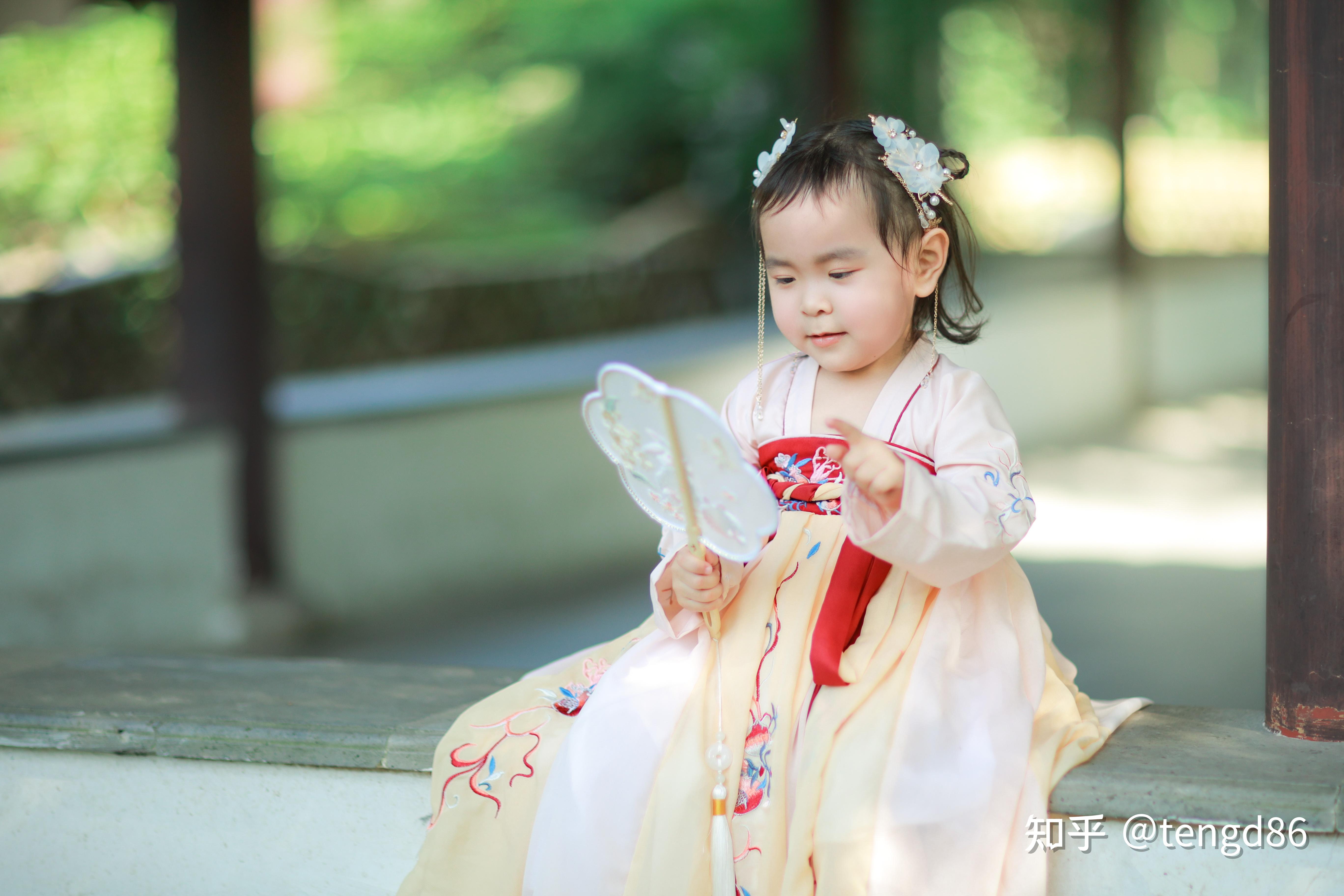 上海约拍写真古风汉服好萌娃古猗园
