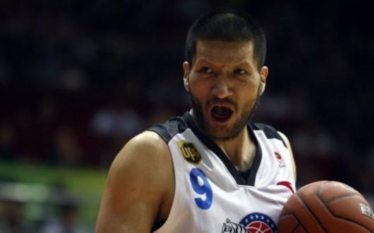 系列专栏(第11期)- 冠军之路 那辆疾驶缓停的"大巴":蒙克·巴特尔