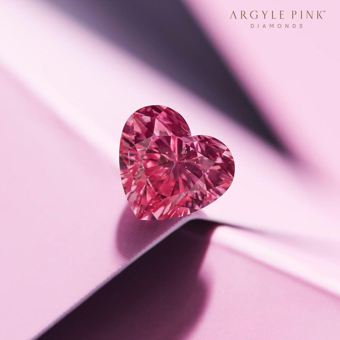 全球土豪的终极标配阿盖尔粉钻