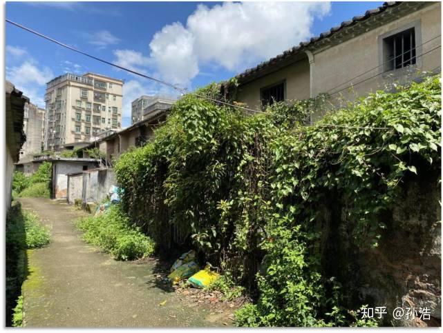 深圳市龙岗区坂田街道杨美片区城市更新单元签约收楼中少量旧改回迁