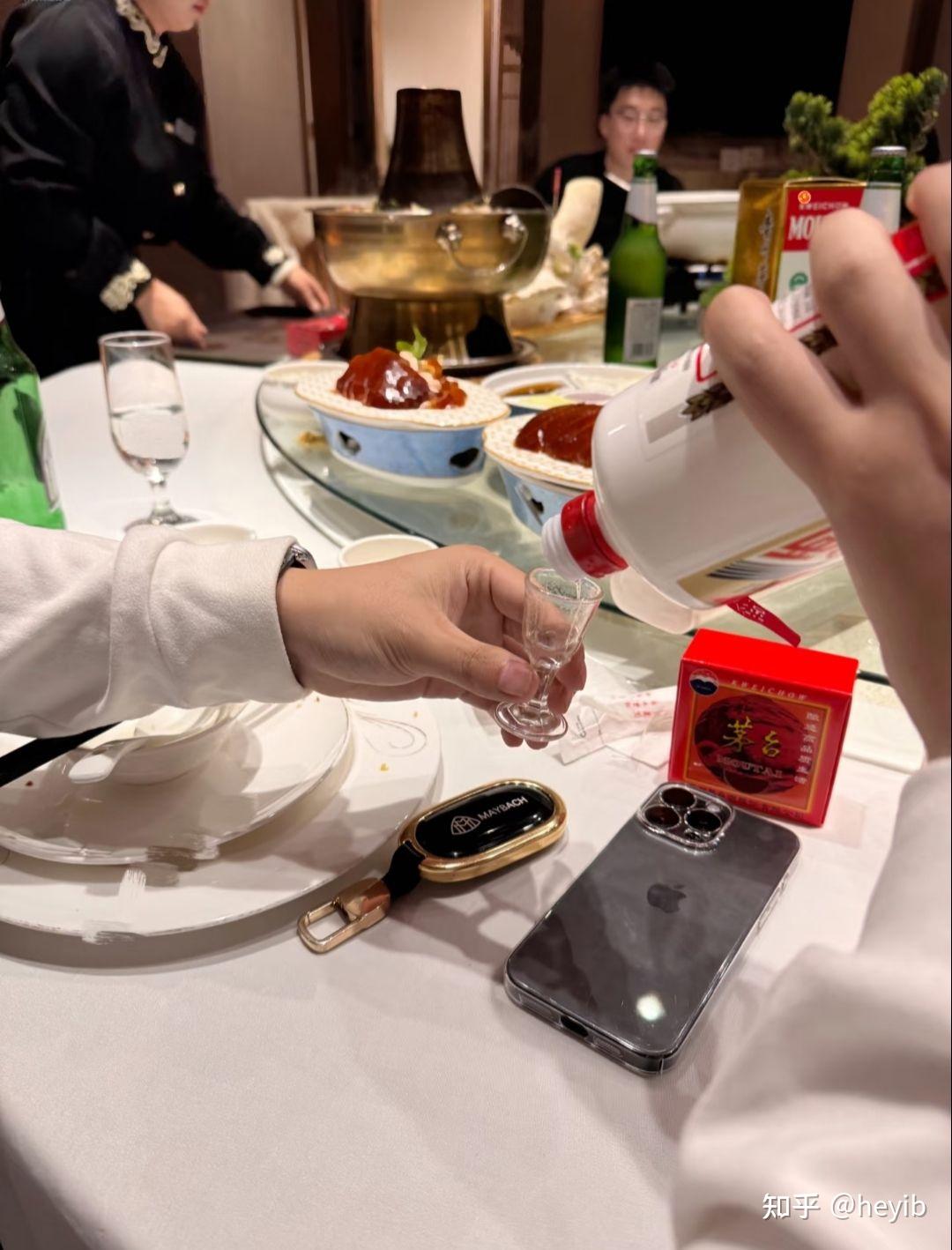 20条酒桌潜规则:懂的人少走3年弯路 - 知乎