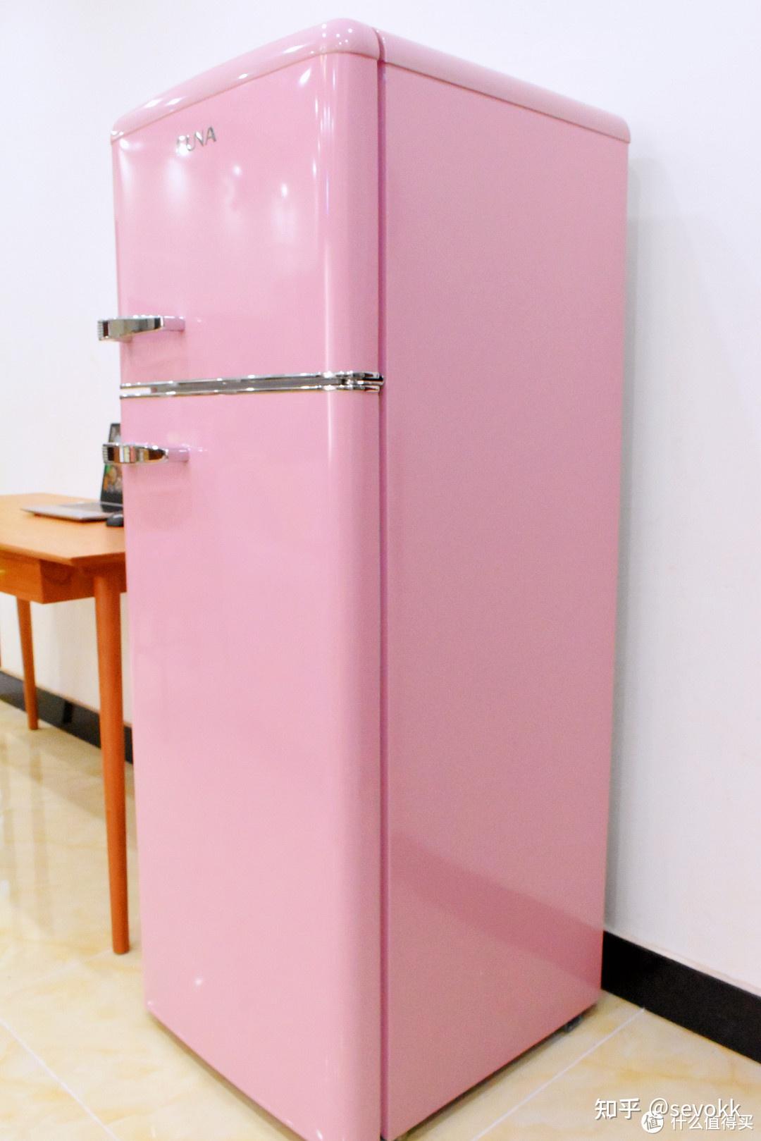 向传统色冰箱说拜拜优诺euna210r美式复古冰箱优雅大方的大容量小冰箱