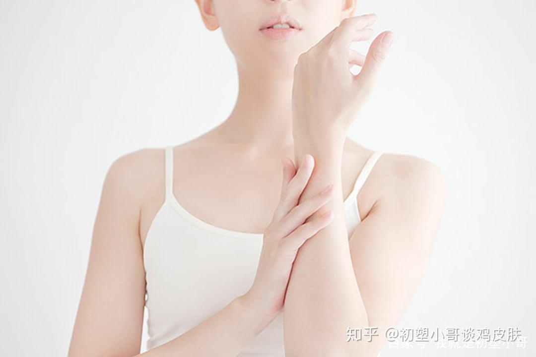 生理期长鸡皮肤正常吗(青春期鸡皮肤越长越多怎么办)