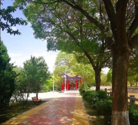 宁夏景点推荐秦渠公园低音号免费语音导游