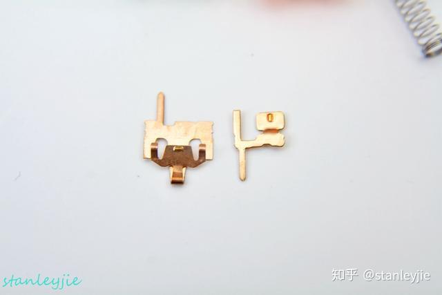 金粉軸靜音茶v2pro和金茶v3三種ttc軸體亂入體驗