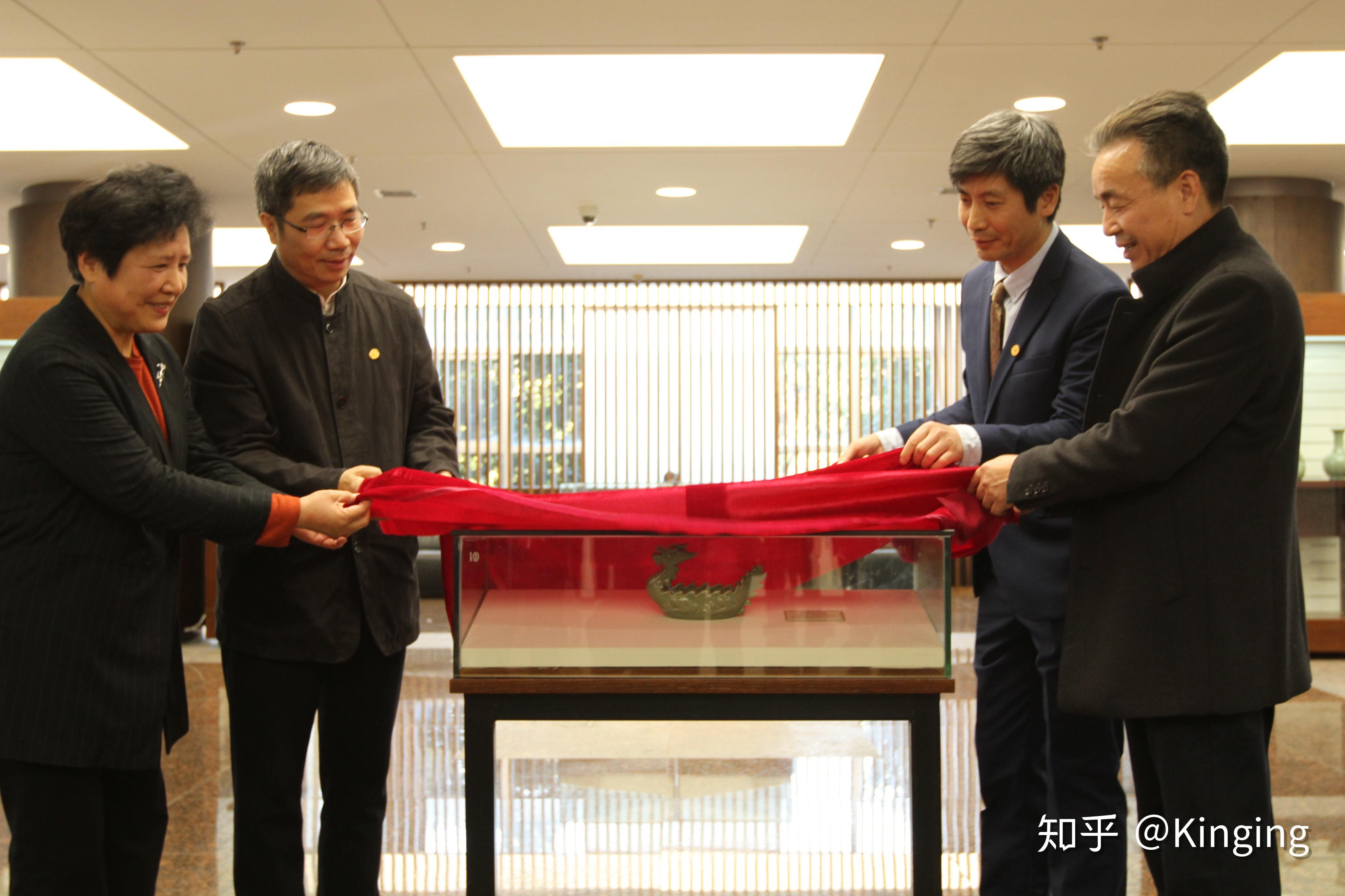 《翠色千峰：中国瓷母越窑青瓷复活展》开展暨《为未来记录今天：美国国会图书馆的组成结构和使命》报告会 - 知乎