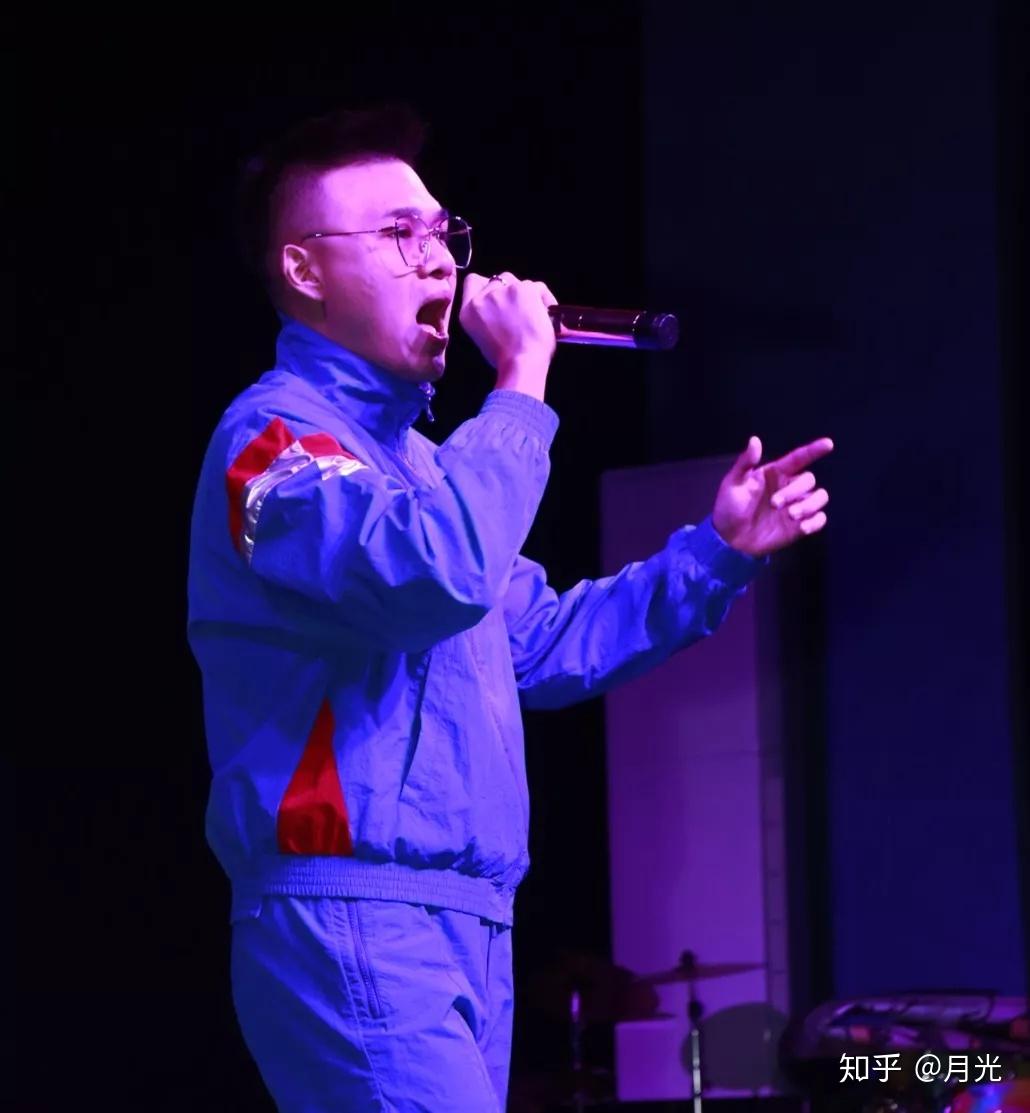 致青春梦想飞扬北京电影学院继续教育学院培训基地2019新年文艺汇演