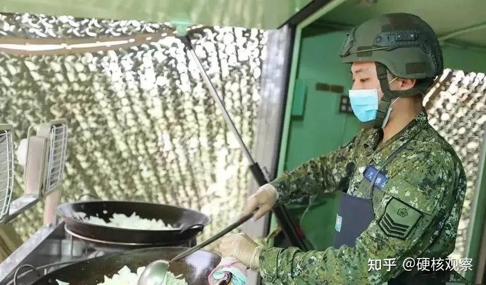 “台军”士兵冒死出逃游向中国大陆，逃兵还是投诚？ - 知乎