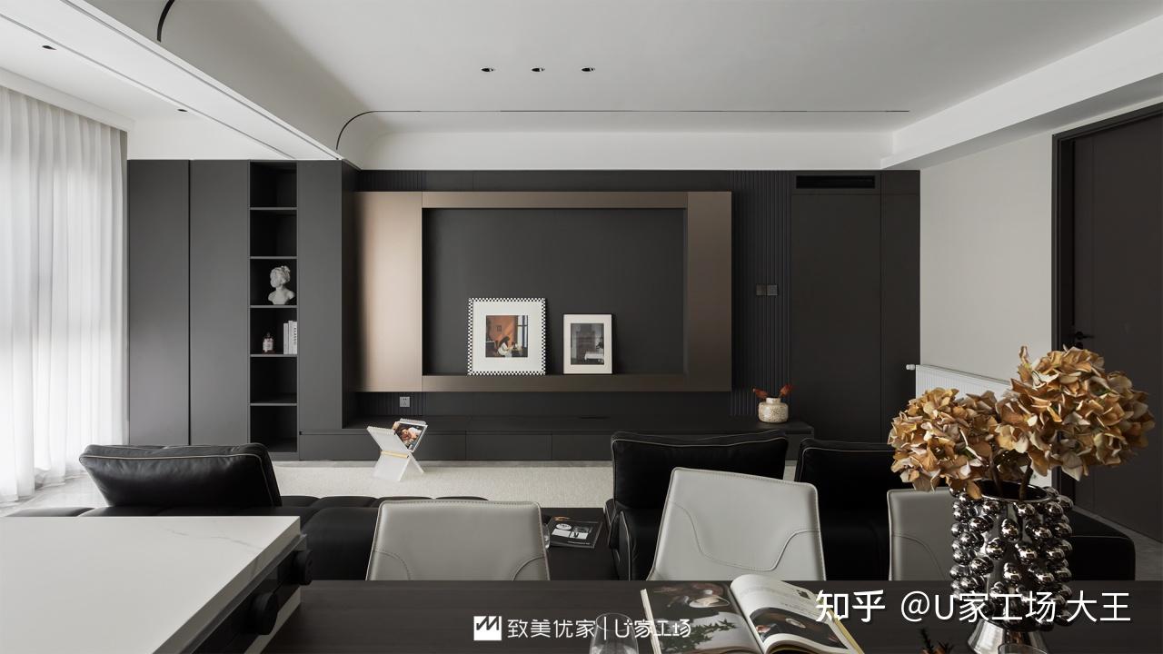成都河畔府邸2间房合并成超大主卧机长和护士的家可以有多自由