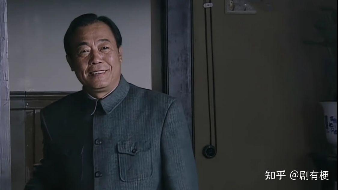 《潜伏》为什么吴敬中宁愿选择陆桥山，也不愿意让李涯来当亲信？ - 知乎