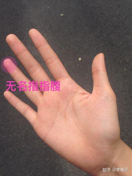 有哪些简单但合川化妆培训是很少人知道的化妆小技巧? 新闻中心 8 有哪些简单但合川化妆培训是很少人知道的化妆小技巧? 新闻中心 第8张 有哪些简单但合川化妆培训是很少人知道的化妆小技巧? 新闻中心 第8张