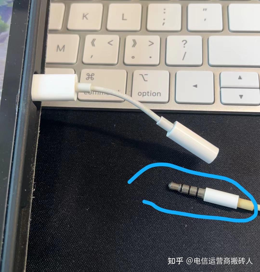 ipad2020耳机孔图片