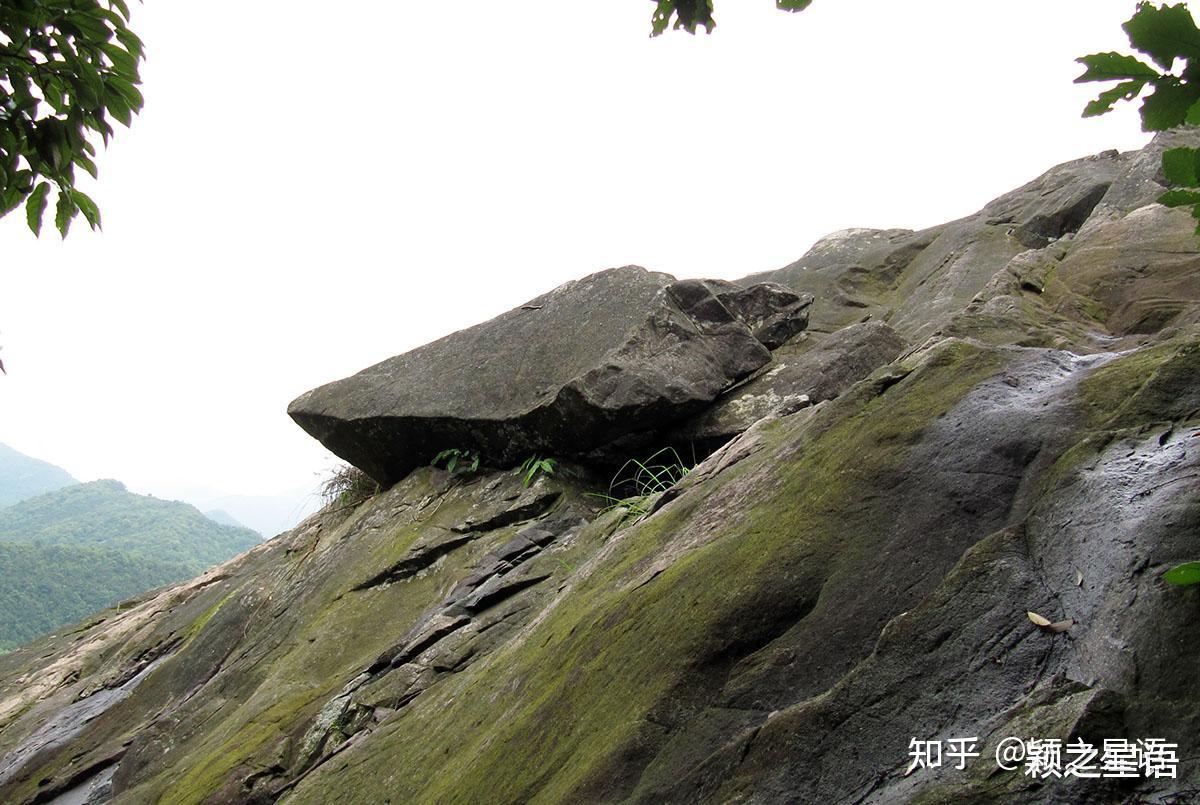 山上风云飘荡,唯有记忆永不消散.