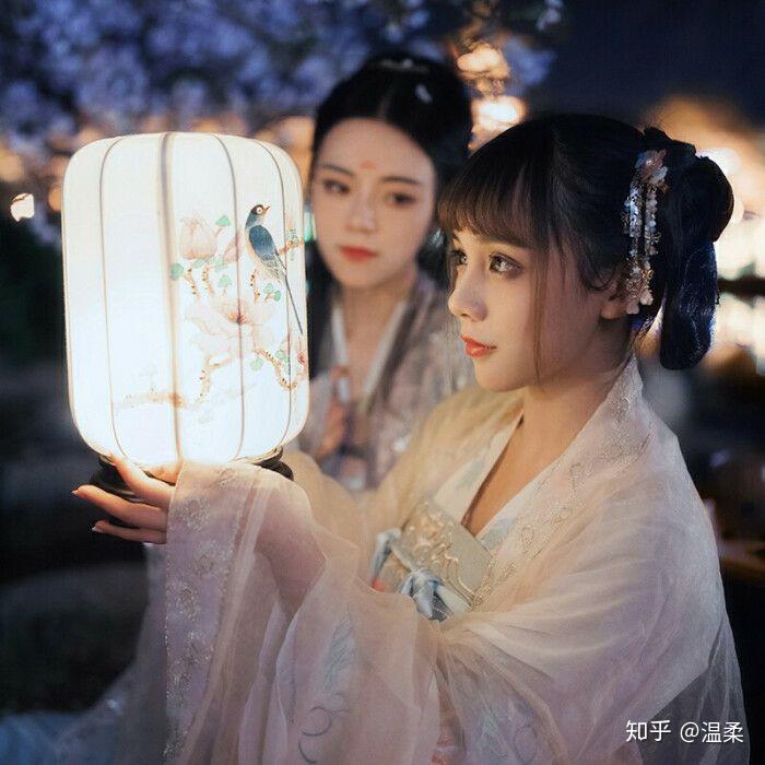 有无仙气一点的古风真人女生头像