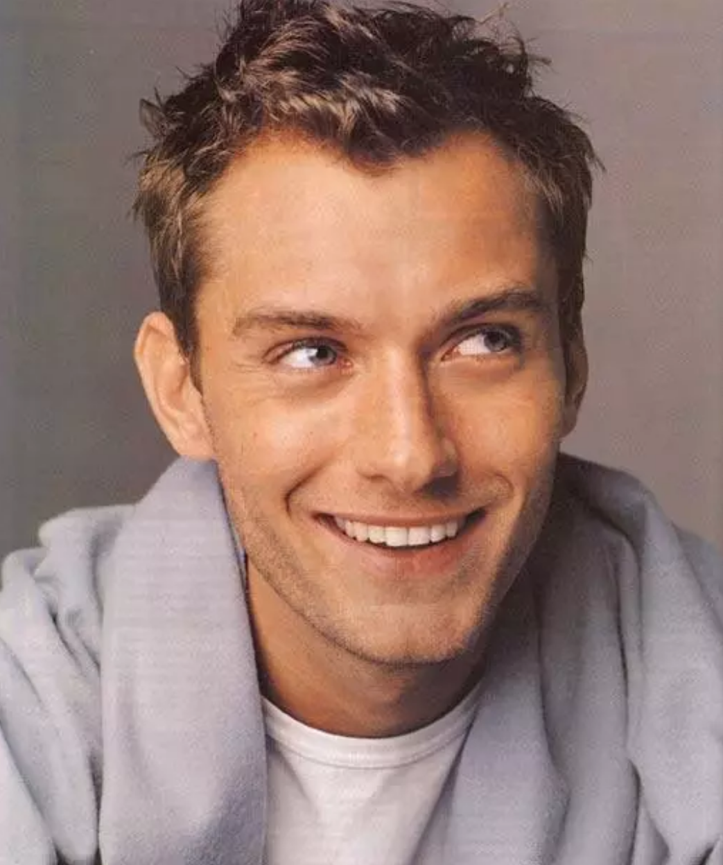 【hp和fb系列电影里的摩羯座演员,按生日顺序】