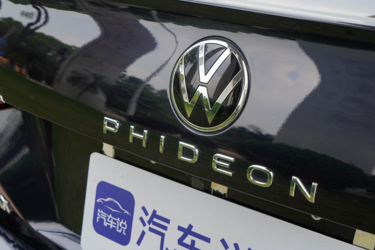 辉昂车标-内饰-易车