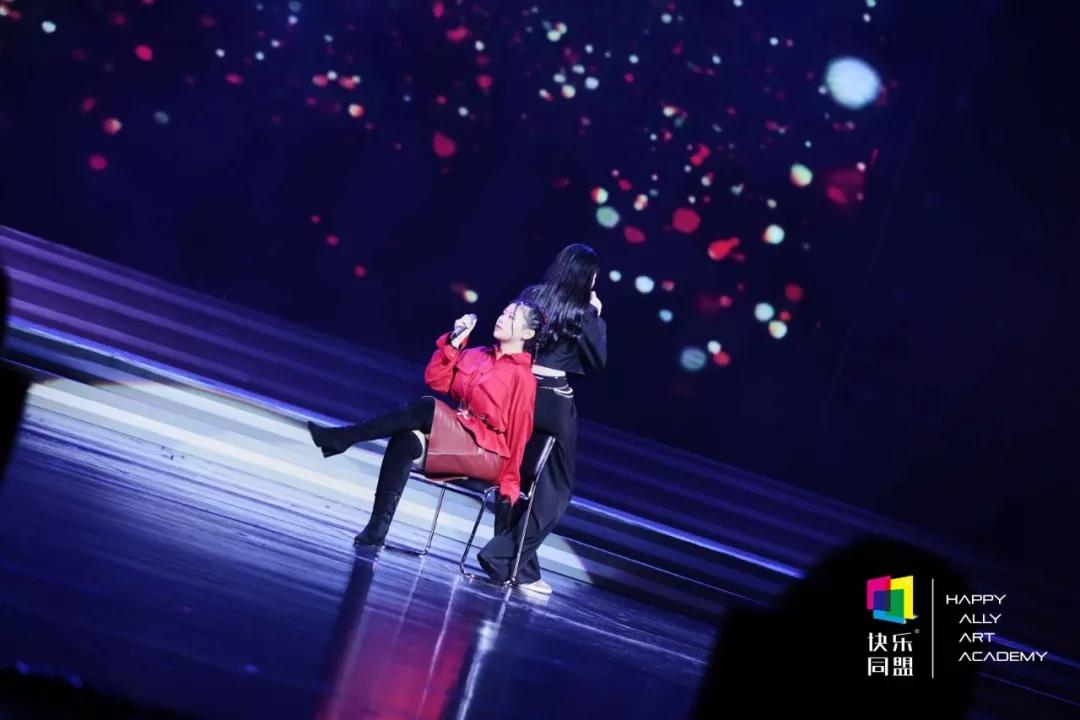 长沙快乐同盟艺术培训学校地址:长沙市五一新干线大厦a座3层电话:400