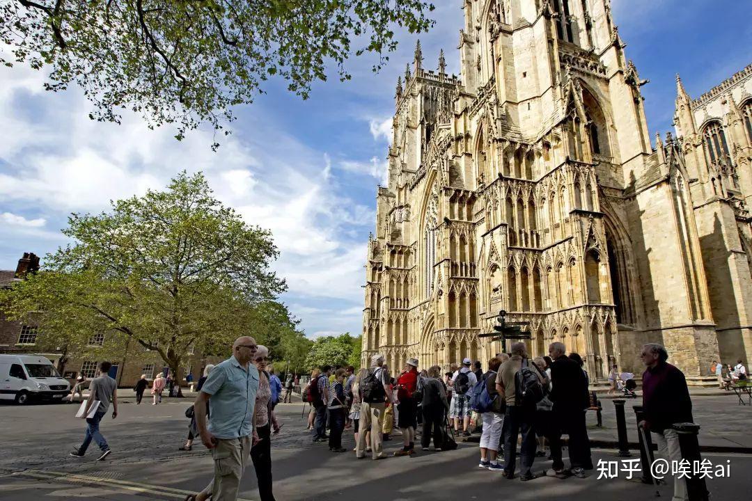英国约克大学:英国一流名校,罗素集团成员,院系实力极佳,中产家庭留学