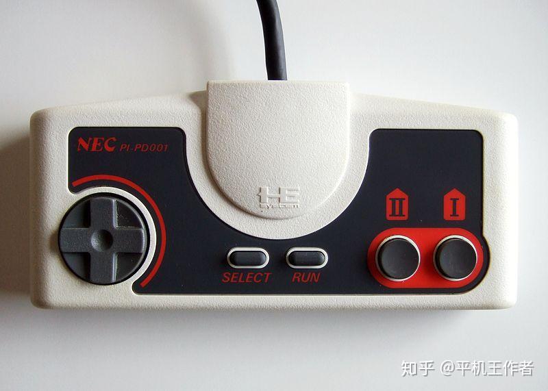 【5】玩家收藏的pce游戏部分卡带【6】一种类似宇宙飞船的奇葩外形的