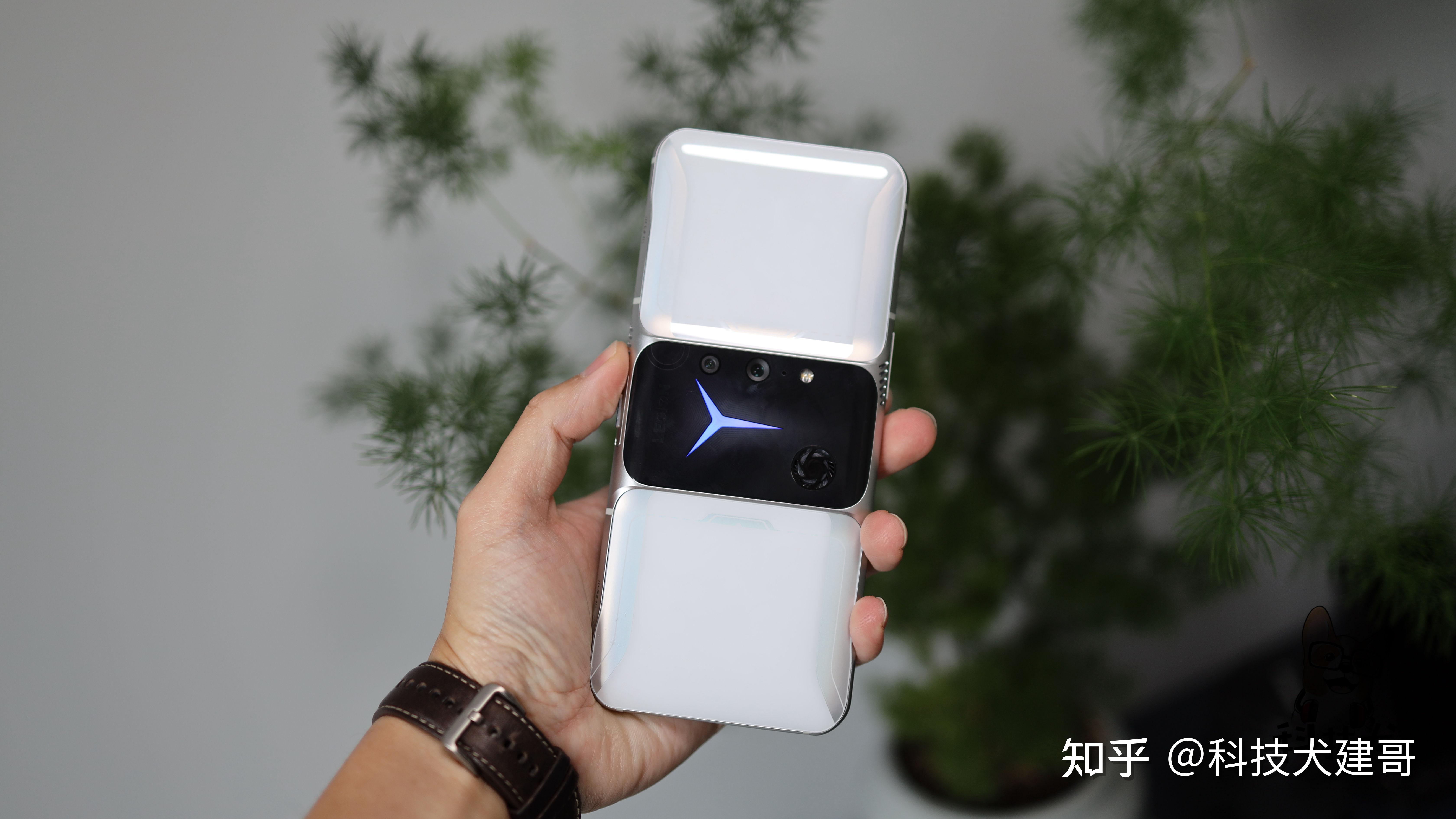 拯救者电竞手机2pro评测中置结构易弯折断裂功耗续航存隐患