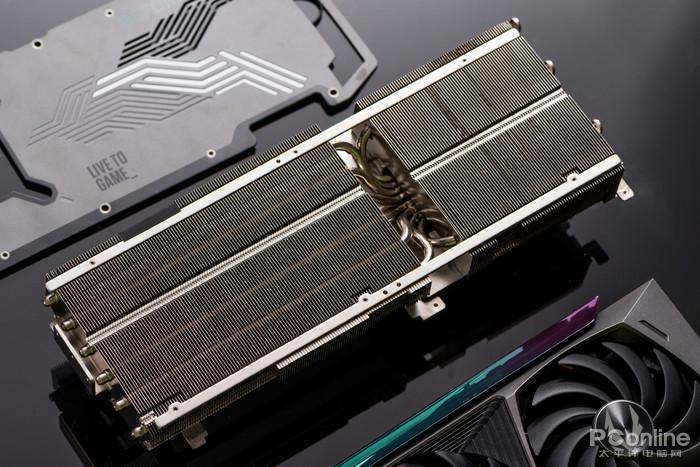 索泰rtx3090tiampextremeholo显卡评测外观亮眼的非公卡皇