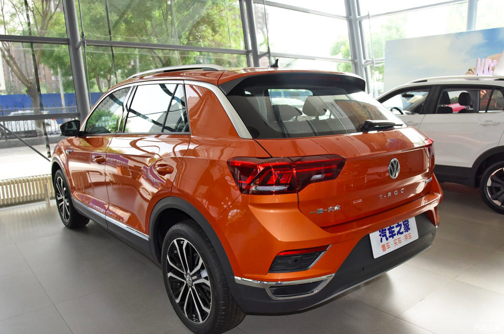 淮安地区2020款大众troc探歌最高优惠3万元轴距2688mm配14t