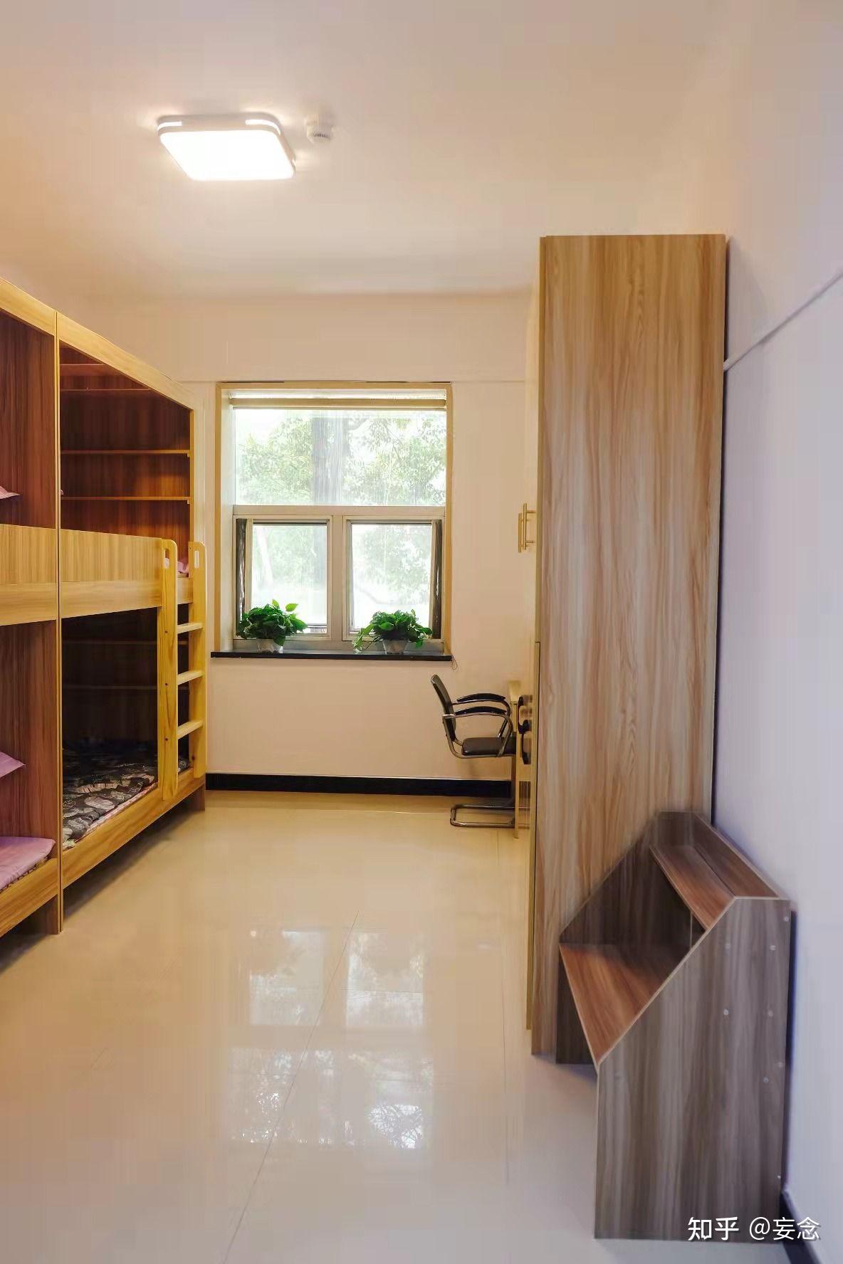 华一宿舍怎么样啊? - 知乎