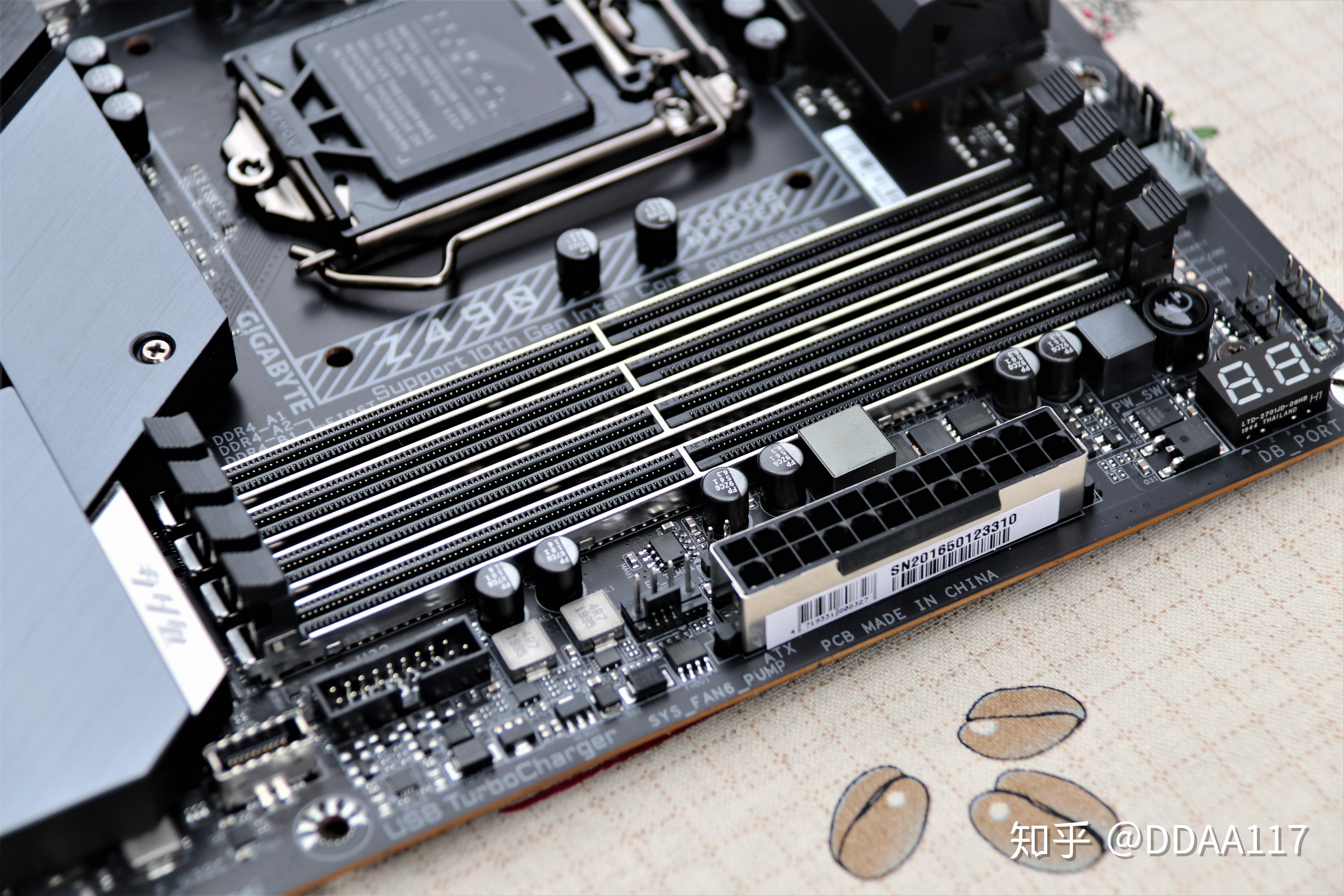 【战未来的高端玩物】技嘉z490 aorus master高端主板开箱评测