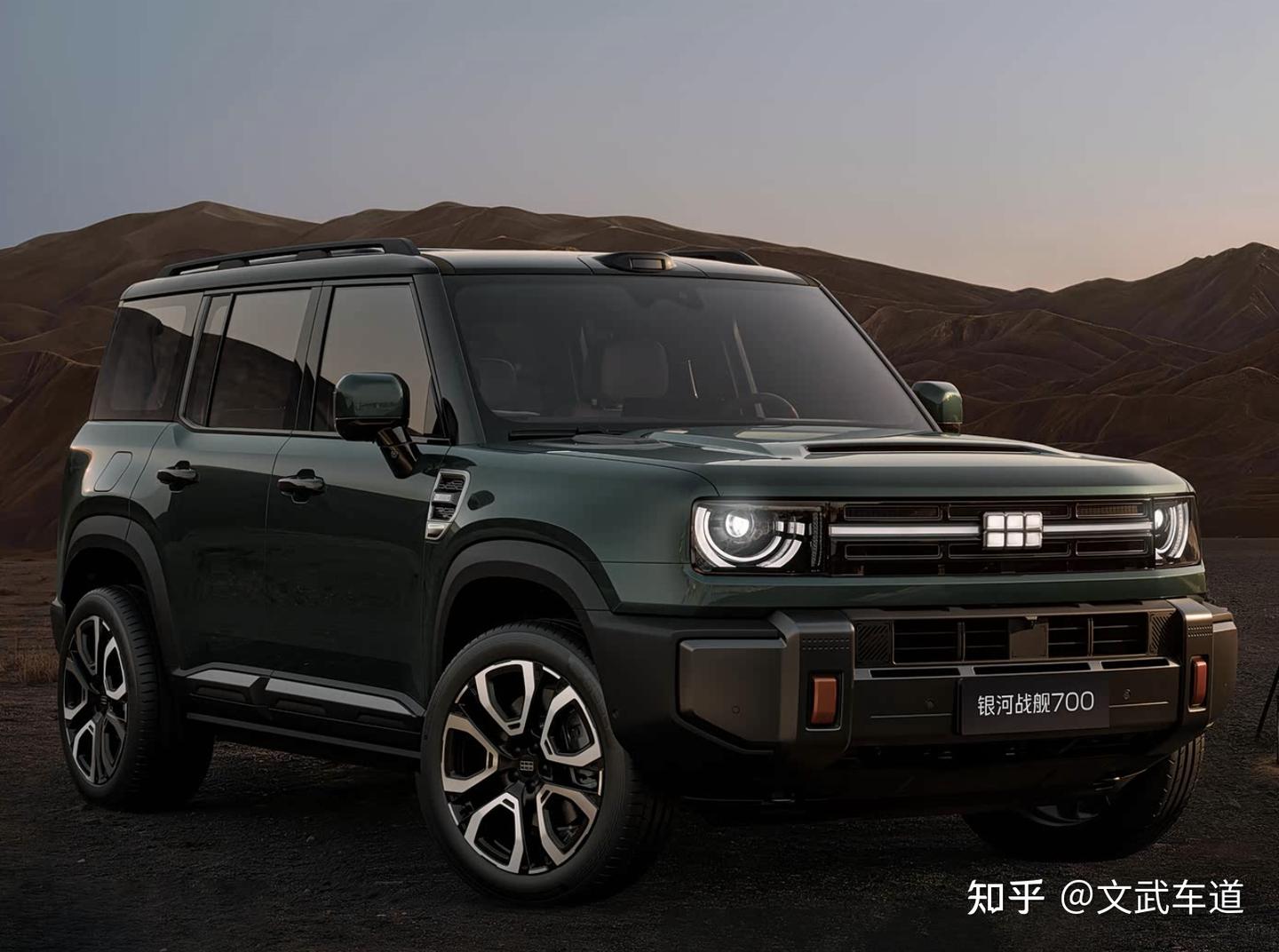 吉利银河战舰700曝光,硬派方盒子造型,三电机带差速锁