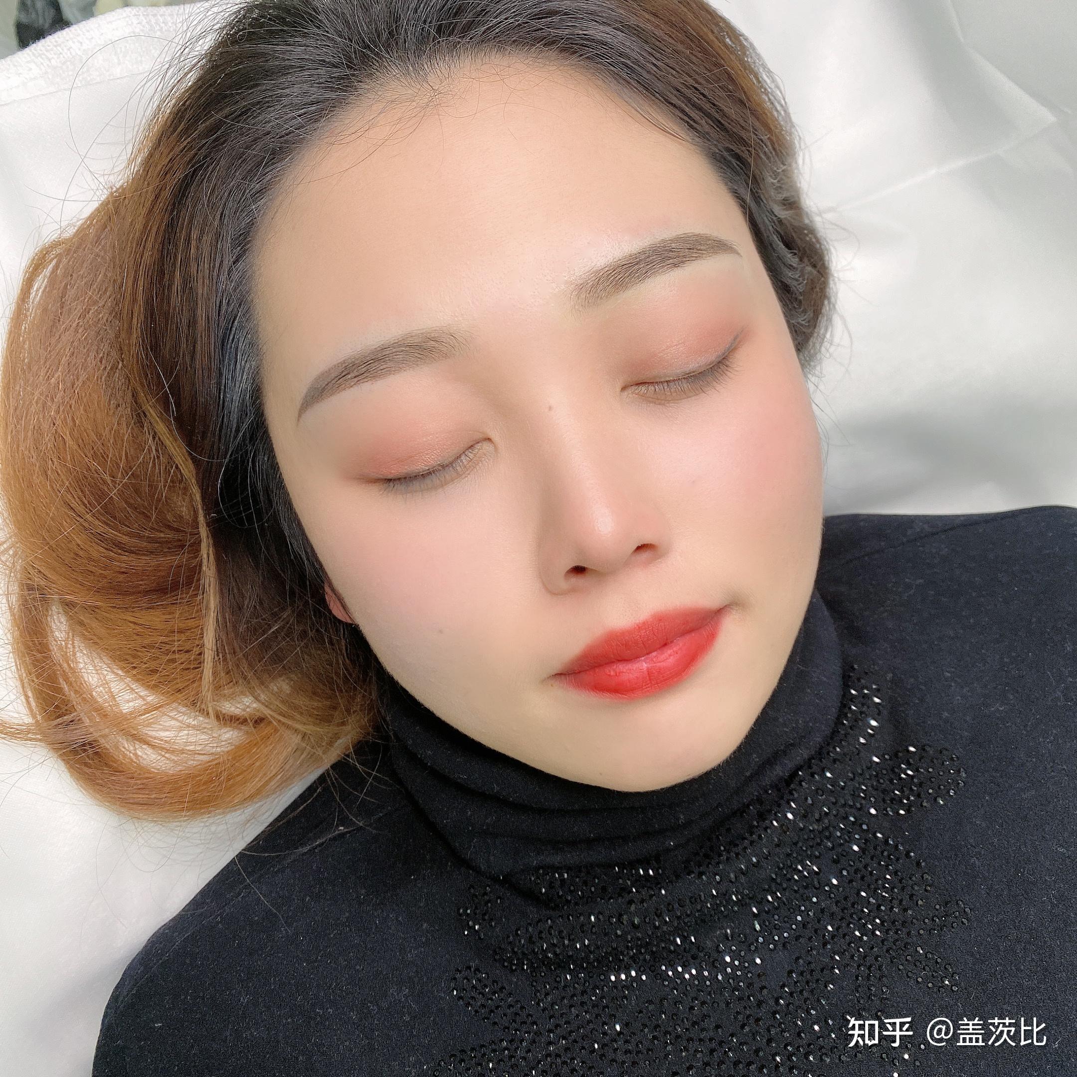 这样的眉形真的好看吗