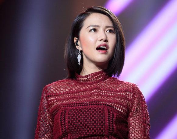 谭维维爱上华阴老腔,日本人迷上中国戏剧鼻祖--秦腔