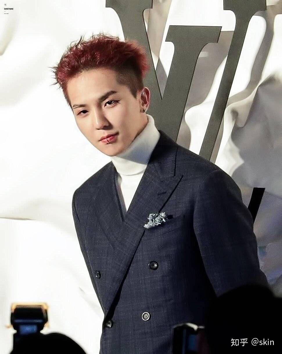 可以分享些宋土豆mino帅气好看的图给我嘛求求了?