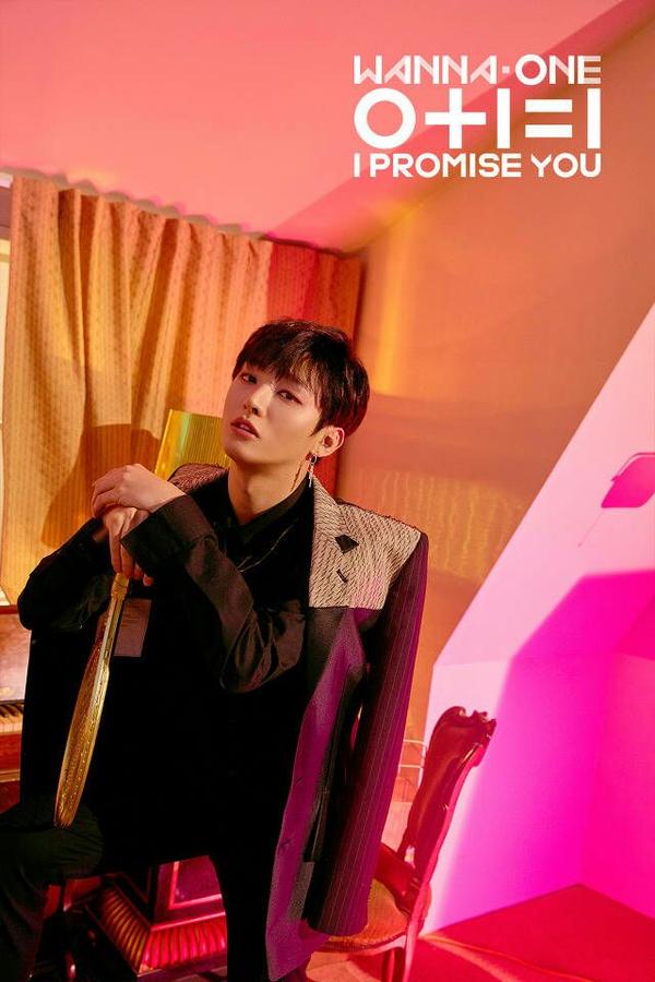 如何评价wanna one队长尹智圣?