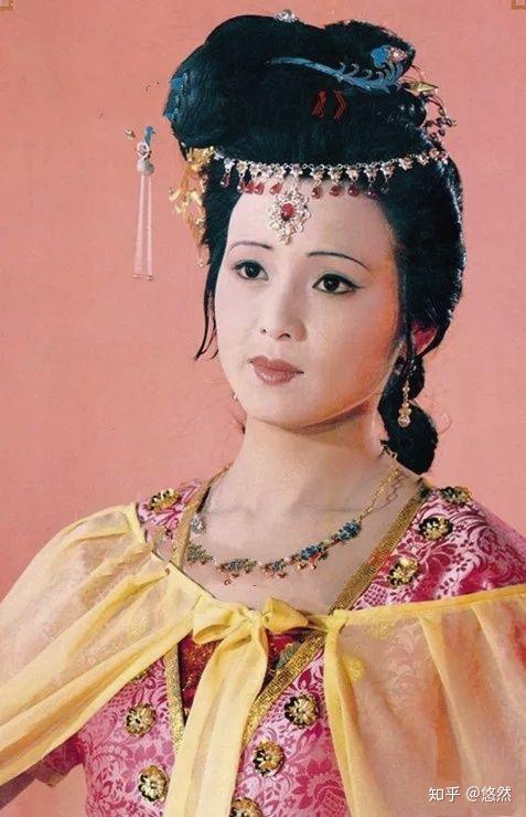 贾宝玉与秦可卿是叔侄关系贾宝玉神游太虚境与秦可卿发生云雨之事是何