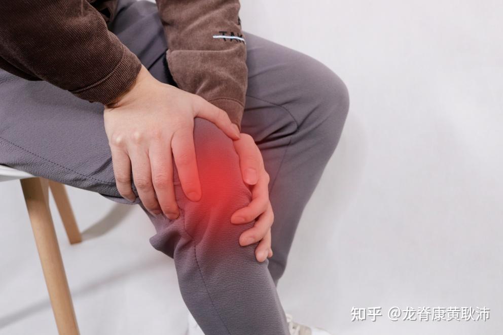 膝盖咔咔响是正常现象还是疾病前兆这5个原因需要警惕