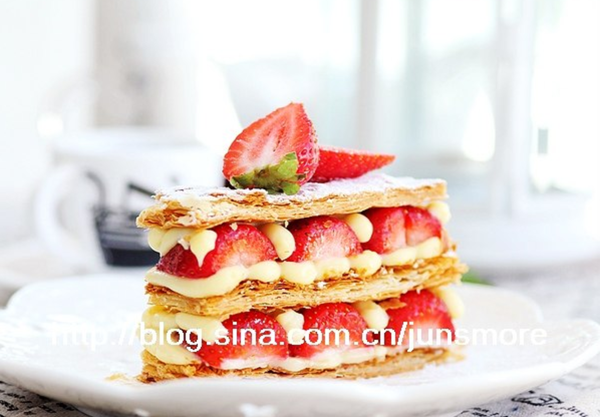 草莓拿破仑 strawberry napoleon cake_天然奶油蛋糕_天然奶油_味多美