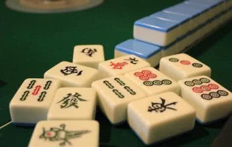 棋牌资讯 正文 添加麻将师傅【paiji01】了解跟多的技术,让你在牌台上