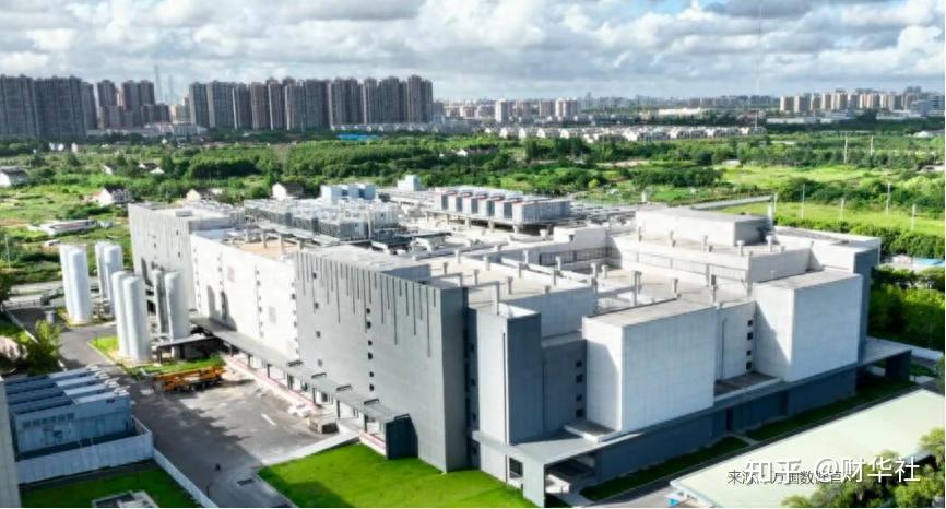 排雷亏损超40亿万国数据遭遇至暗时刻