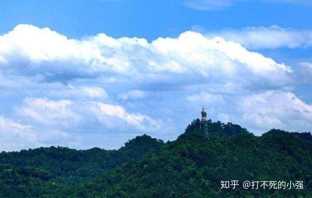 8月份去重庆旅游7天,有什么必需品要携带的?一