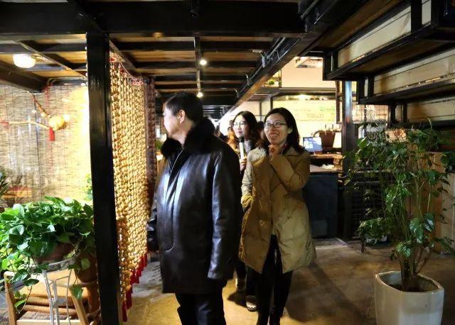 中国浦东干部学院兼职教授、上海市普陀区桃浦