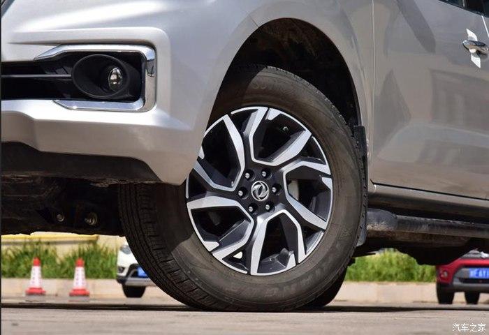 全新日产帕拉索车长5米2配宝马ce18引擎可拉货可越野