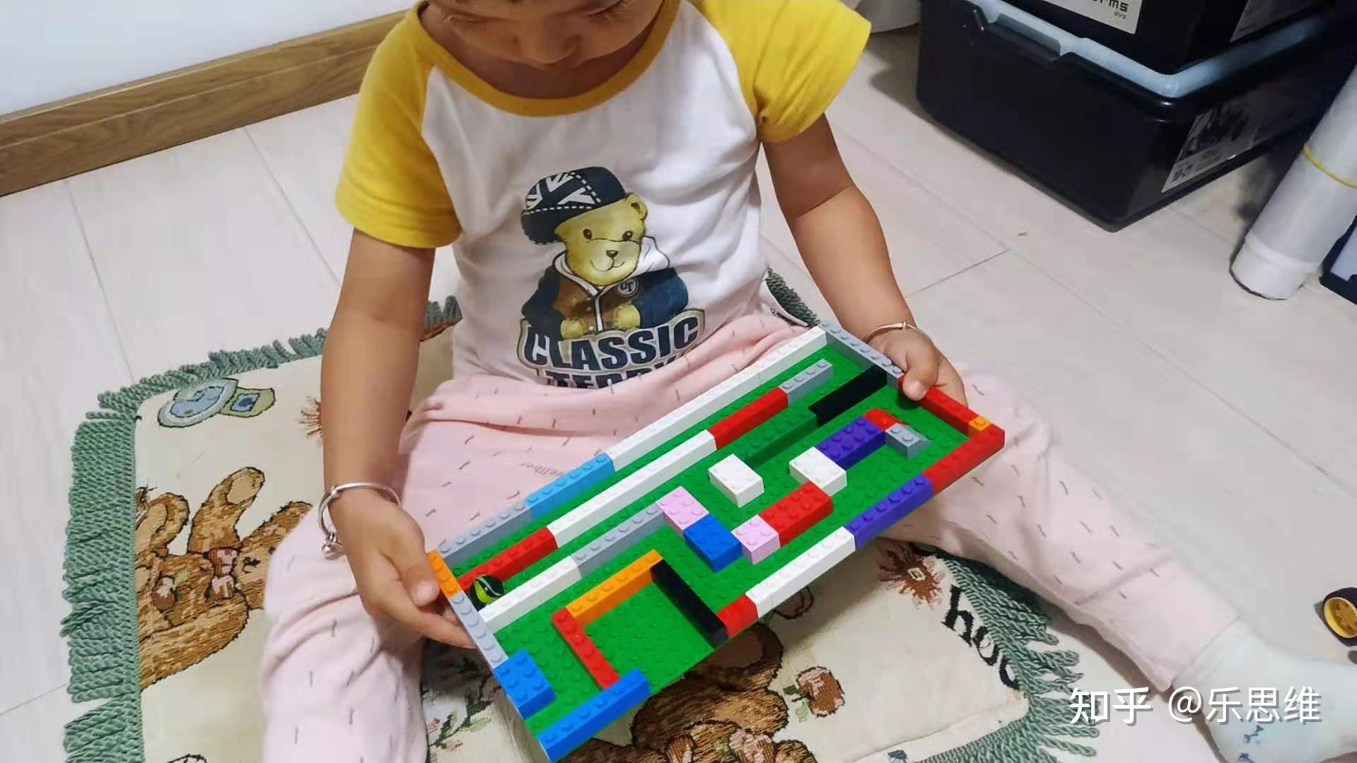 如何做一个乐高弹珠迷宫