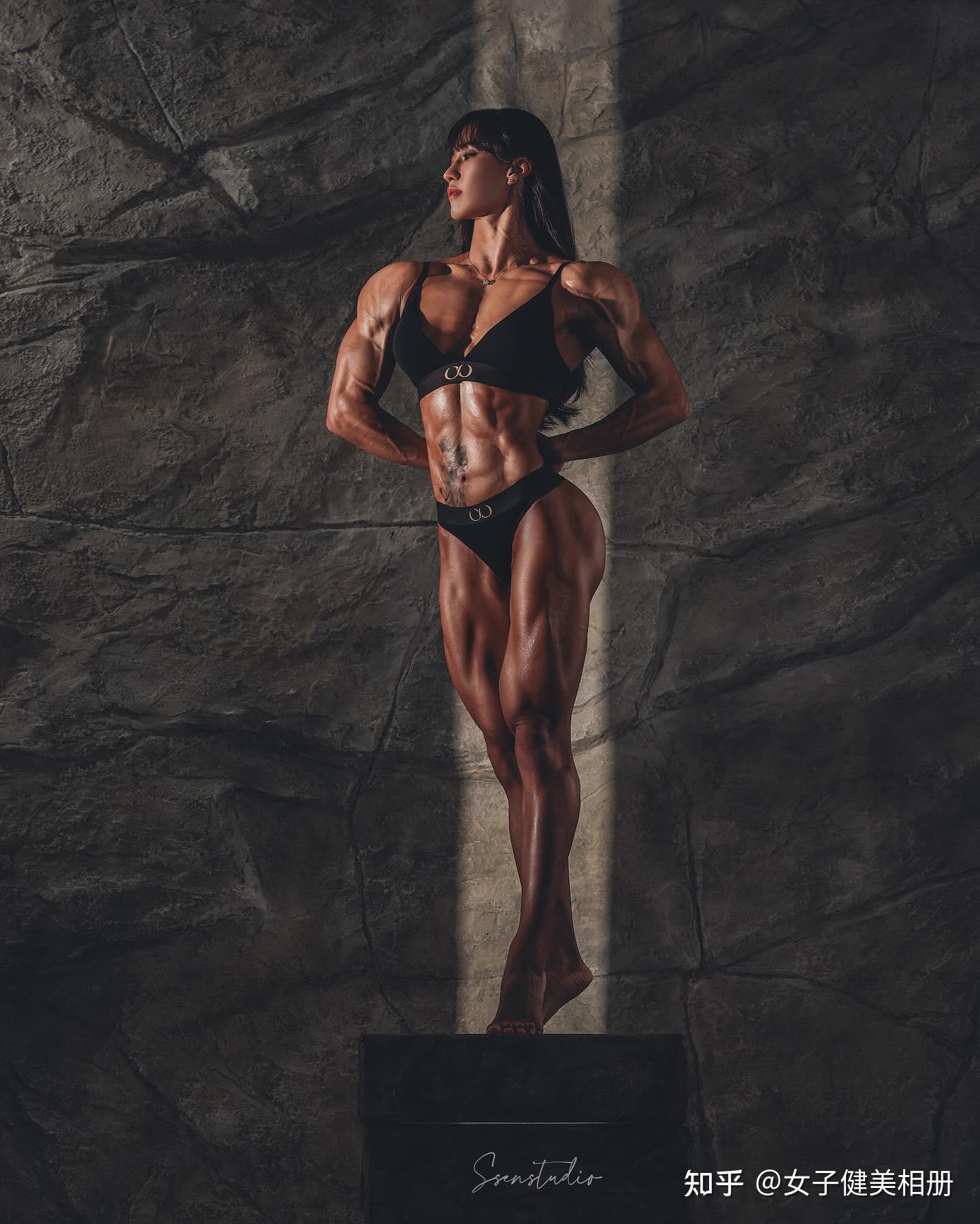 最喜欢的韩国肌肉女神之一无与伦比的亚洲健美肉体jeongjihye