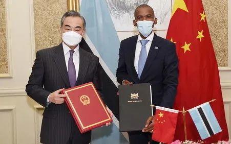 中国外交团顶着疫情去非洲为什么非洲很重要