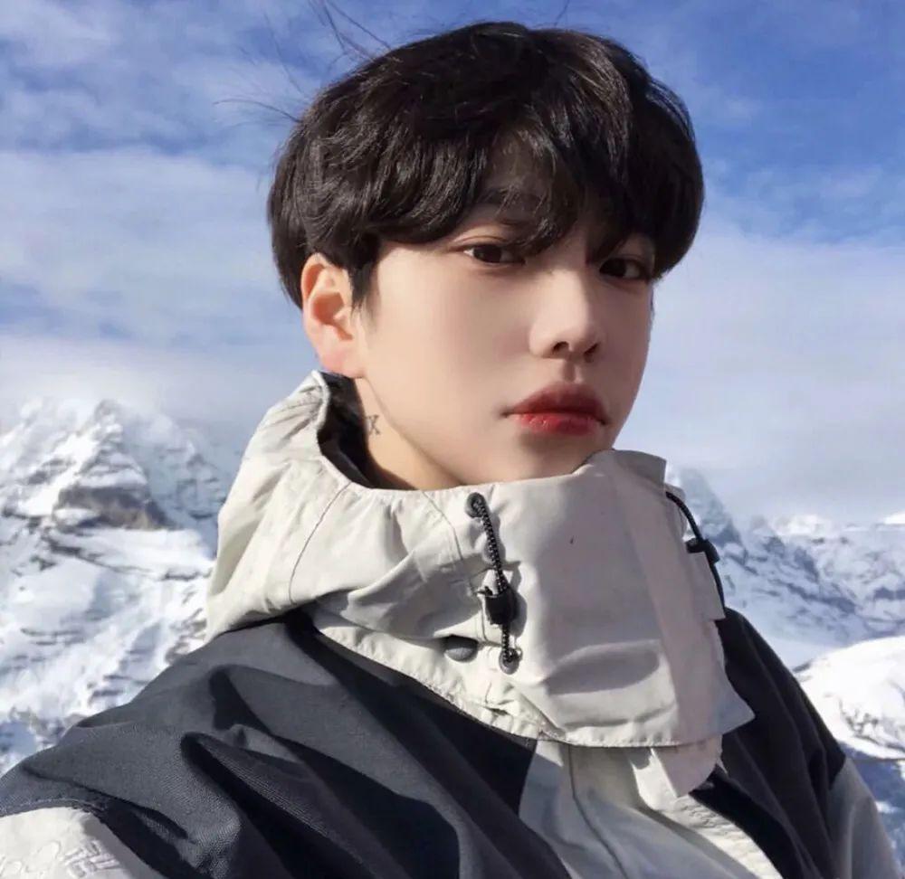 一眼万年的男头